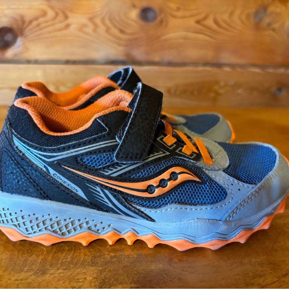 Saucony size 12 Sneakers
